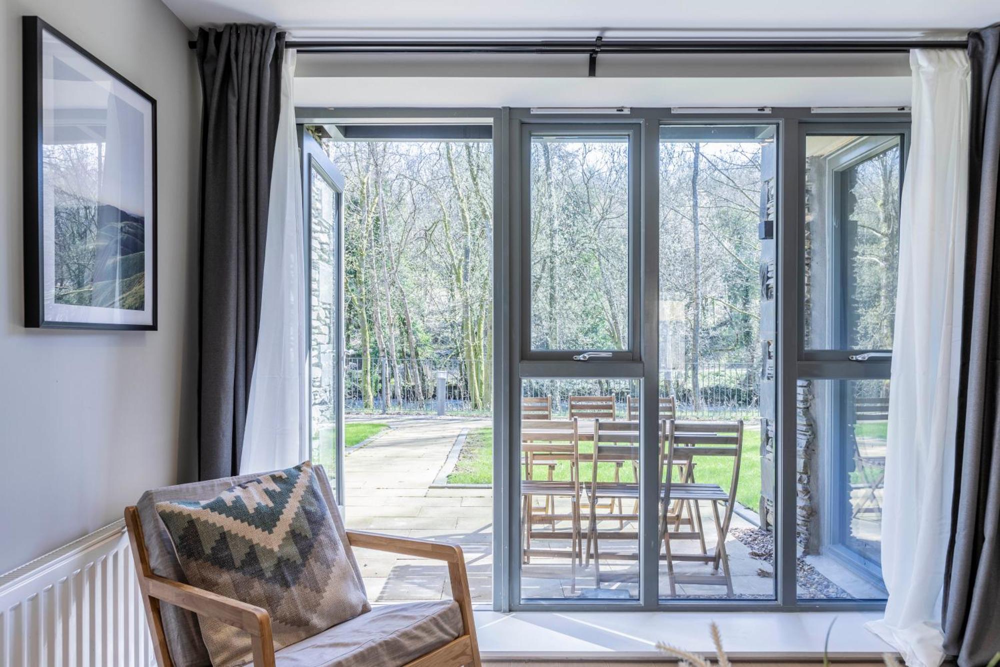 Apartments In Lake District Backbarrow Екстериор снимка